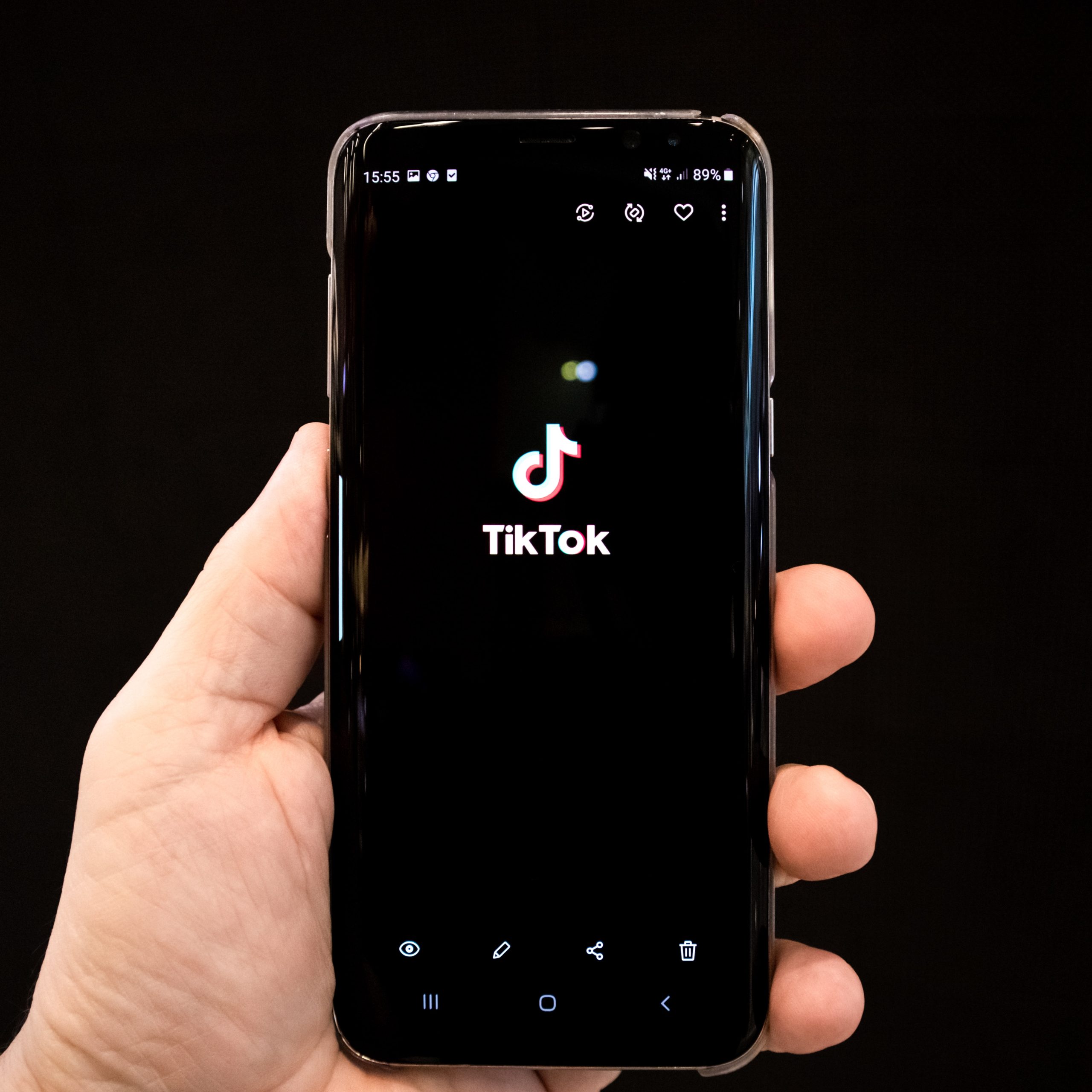 Understanding the TikTok Screen Time Rule
